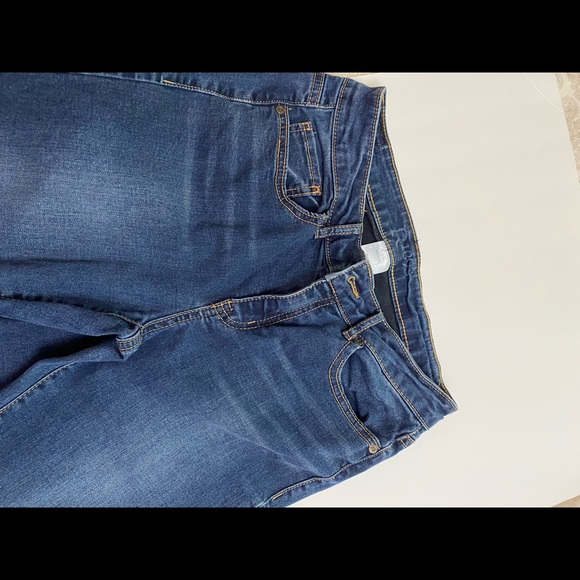 Bundle of 2 Jeans - Picture 3 of 4